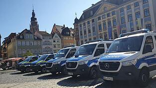 Die Polizei fasste den Verdächtigen Stunden nach der Tat in Coburg. (Symbolbild) Die Polizei fasste den Verdächtigen Stunden nach der Tat in Coburg. (Symbolbild)