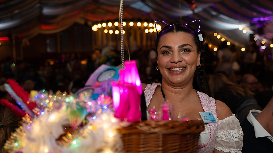 Die Partybilder vom Freitag, 11. August 2023, aus dem Festzelt Wenisch. Die Partybilder vom Freitag, 11. August 2023, aus dem Festzelt Wenisch.