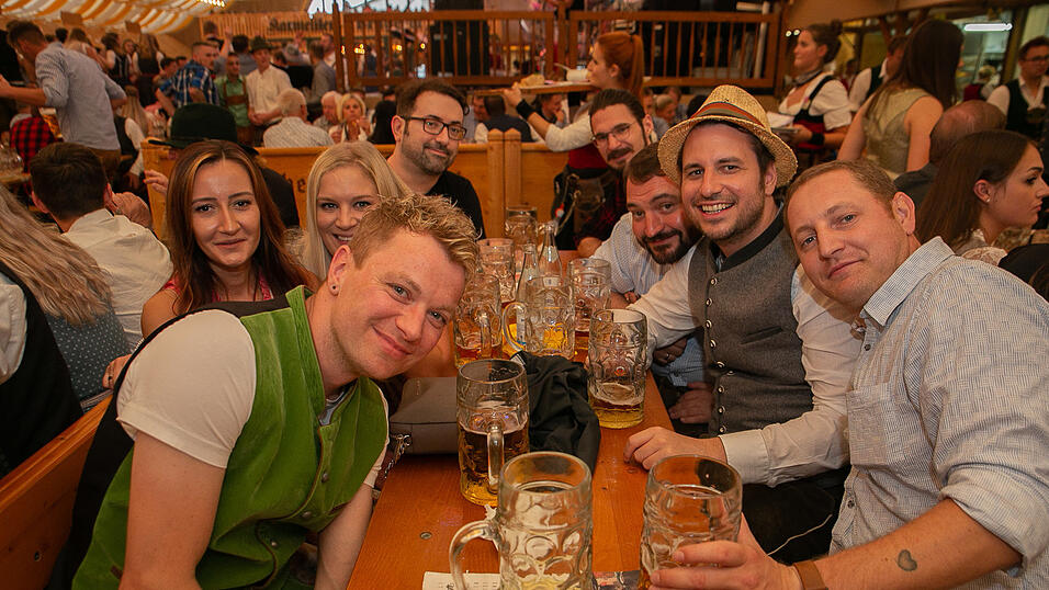 Die Partybilder von Samstag, 20. August 2022, aus dem Festzelt Nothaft.