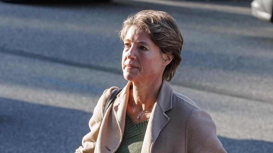 Christina Block hat erneut vor Gericht bestritten, die Entführung ihrer Kinder in Auftrag gegeben zu haben. Christina Block hat erneut vor Gericht bestritten, die Entführung ihrer Kinder in Auftrag gegeben zu haben.