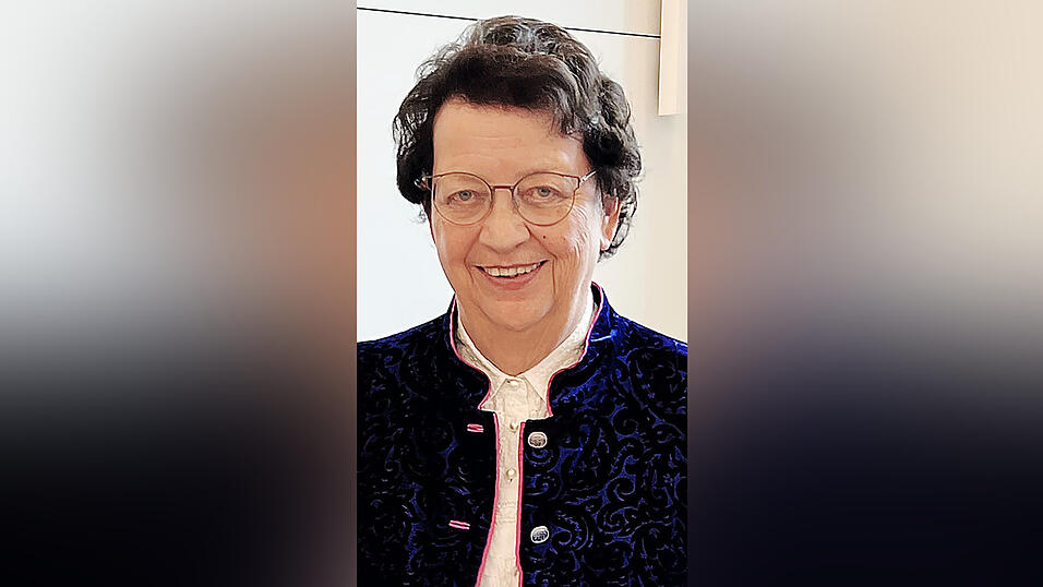 Altbürgermeisterin Maria Stelzl feiert Geburtstag.