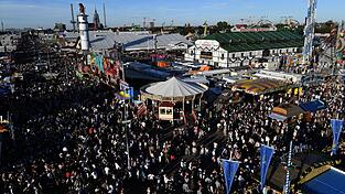 Die Wiesn ist dieses Jahr gut besucht. Die Wiesn ist dieses Jahr gut besucht.
