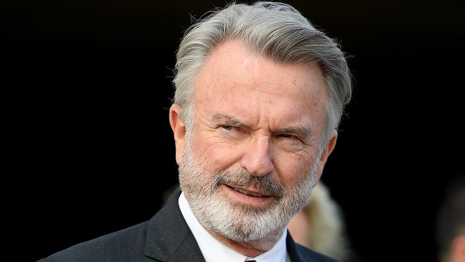 Seine Vielseitigkeit machte Sam Neill zu einem der angesehensten Schauspieler seiner Generation. Seine Vielseitigkeit machte Sam Neill zu einem der angesehensten Schauspieler seiner Generation.