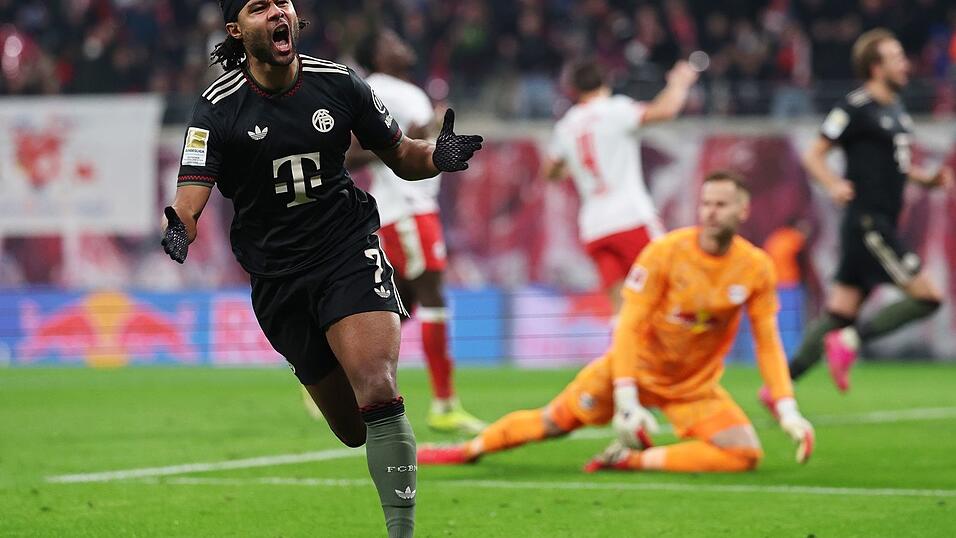 Serge Gnabry unterschrieb einen neuen Vertrag beim FC Bayern. (Archivbild)