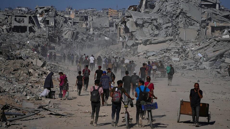 Die bisherige Lebenswelt vieler Menschen in Gaza wurde komplett zerstört.