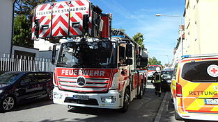 Viele Feuerwehrfahrzeuge standen am Dienstagvormittag auf der Donaugasse. Viele Feuerwehrfahrzeuge standen am Dienstagvormittag auf der Donaugasse.