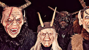 Die Krampusse der „Wörthinger Saudeifen“.