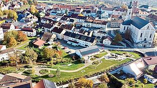 Die Hofer-Insel ist Furths neues grünes Herz. Leider wissen manche die schöne Anlage nicht zu schätzen. Die Hofer-Insel ist Furths neues grünes Herz. Leider wissen manche die schöne Anlage nicht zu schätzen.