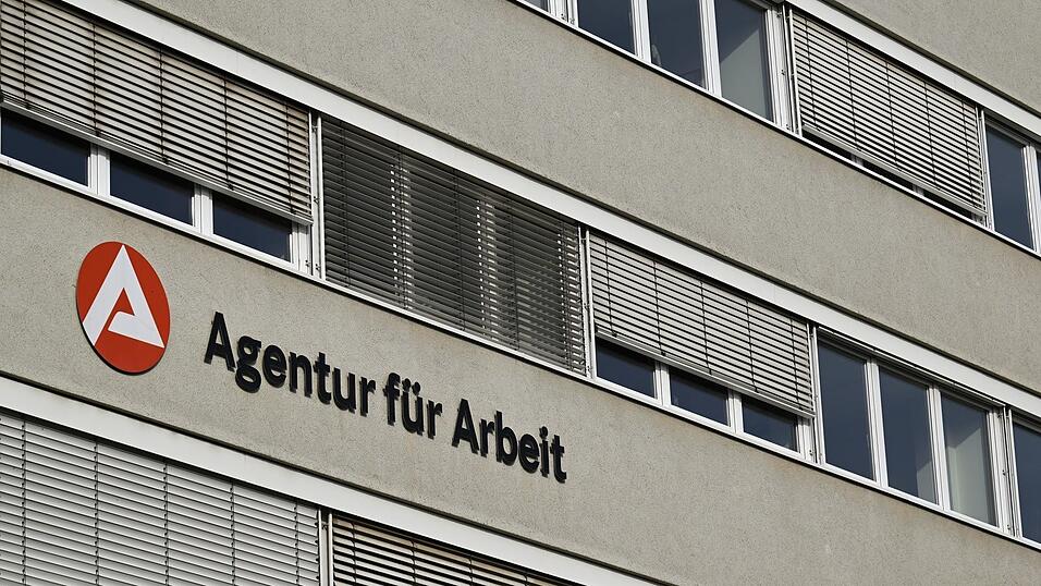 Viele junge Erwachsene haben keinen Berufsabschluss und damit schlechte Chancen auf dem Arbeitsmarkt.