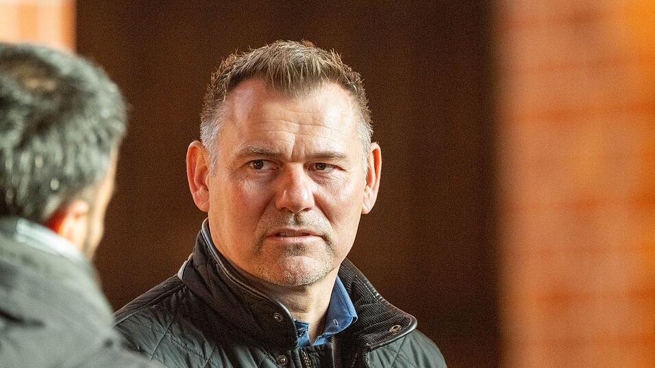 Güstrows Bürgermeister Sascha Zimmermann hofft auf ein rasches Ermittlungsergebnis im Fall Fabian. Die Stimmung sei angespannt, sagt er.