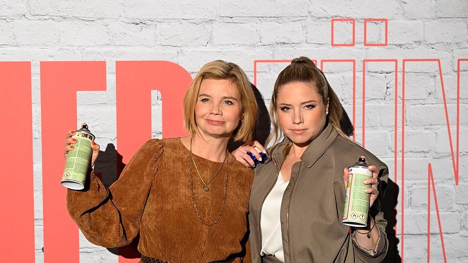 Spielen sich selbst: die beiden Schwestern Annette und Carolin Frier.