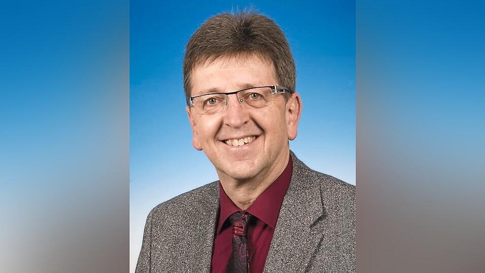 Hermann Mayer erzählte von seinen Erfahrungen in den Wohn- und Pflegezentren der Caritas in Hengersberg, Regen und Tittling. Hermann Mayer erzählte von seinen Erfahrungen in den Wohn- und Pflegezentren der Caritas in Hengersberg, Regen und Tittling.