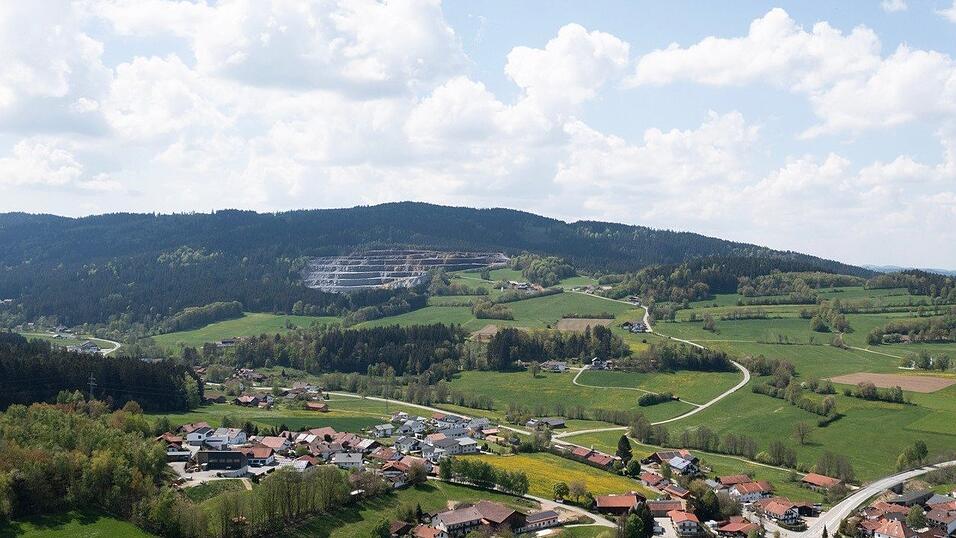 Diese Visualisierungen hat die Bürgerinitiative in Auftrag gegeben.