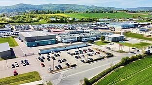 Der Kauf des Unternehmens in Tunesien stärkt auch den Further Deltec-Standort an der Dr.-Georg-Schäfer-Straße mit seinen rund 300 Mitarbeitern. Der Kauf des Unternehmens in Tunesien stärkt auch den Further Deltec-Standort an der Dr.-Georg-Schäfer-Straße mit seinen rund 300 Mitarbeitern.