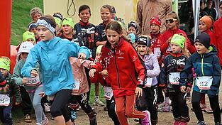 Start der J&uuml;ngsten zum Sponsorenlauf.
