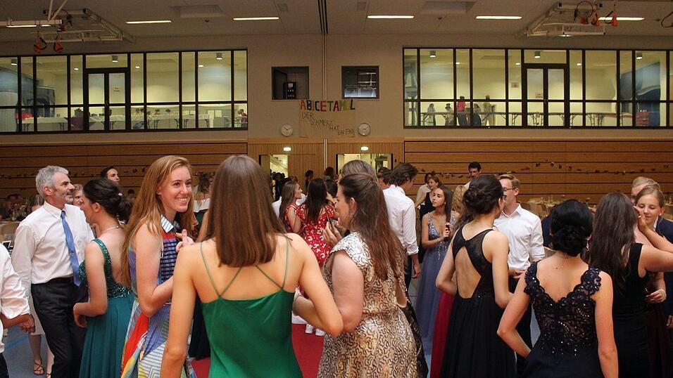 Beste Stimmung auf der Abifeier des Gymnasiums Seligenthal.