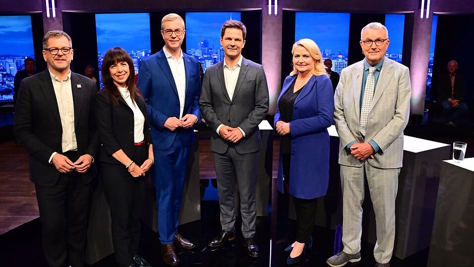 Die Spitzenkandidaten der Parteien für die Berlin-Wahl am 20. September trafen schon bei mehreren Diskussionsrunden aufeinander. Von links nach rechts: Werner Graf (Grüne), Elif Eralp (Linke), Stefan Evers (CDU), Steffen Krach (SPD), Kristin Brinker (AfD) und Michael Lüders (BSW). (Archivbild) Die Spitzenkandidaten der Parteien für die Berlin-Wahl am 20. September trafen schon bei mehreren Diskussionsrunden aufeinander. Von links nach rechts: Werner Graf (Grüne), Elif Eralp (Linke), Stefan Evers (CDU), Steffen Krach (SPD), Kristin Brinker (AfD) und Michael Lüders (BSW). (Archivbild)