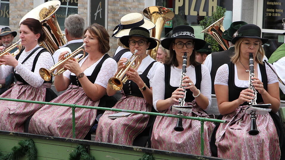 Impressionen vom 34. Bad K&ouml;tztinger Rosstag