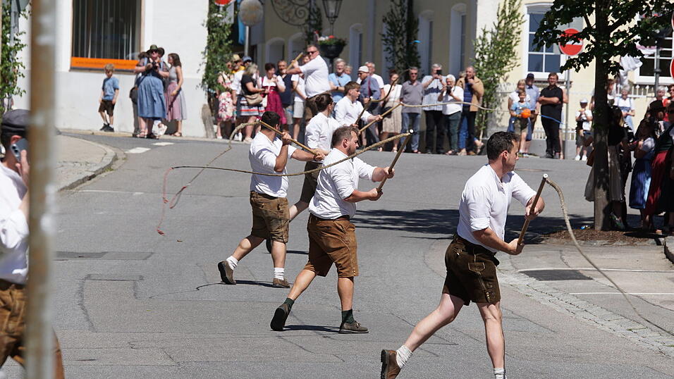 Das war der Bierzelteinzug am Pfingstsamstag in Bad K&ouml;tzting.