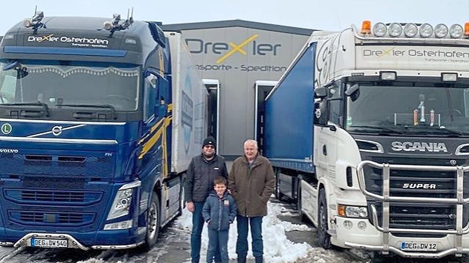 Chef Markus und Seniorchef Werner Drexler setzen nun mehr den Fokus auf den Fernverkehr, da die Belieferung von Hotels und Gastst&auml;tten seit der Coronakrise eingebrochen ist. Vielleicht &uuml;bernimmt Anton einmal das Unternehmen, seinem Vater und Gro&szlig;vater w&uuml;rde das sicher gefallen.