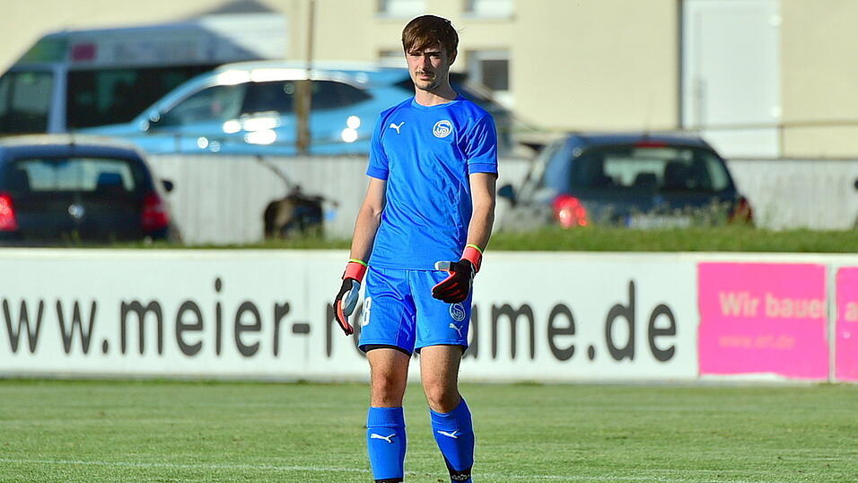 Plattlings Torhüter Henrik Schuhbaum war beim Gegentreffer von Ruhmannsfelden ohne Chance. Plattlings Torhüter Henrik Schuhbaum war beim Gegentreffer von Ruhmannsfelden ohne Chance.