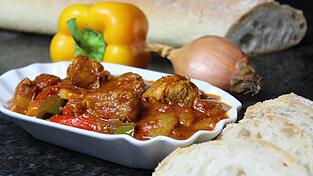 Schaschlik mal anders: nicht am Spieß, sondern ganz einfach aus dem Topf.