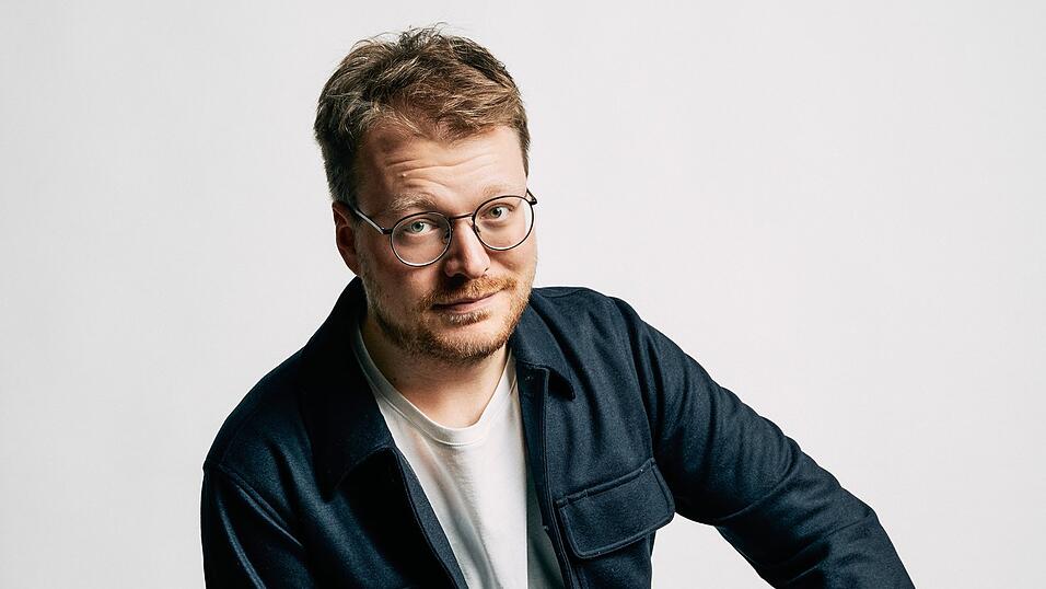 Über seine Krankheit hat Maxi Gstettenbauer auch ein Buch geschrieben. Das soll vor allem anderen Betroffenen helfen und 'Schuldgefühle mindern, die leider viele erleben'. Über seine Krankheit hat Maxi Gstettenbauer auch ein Buch geschrieben. Das soll vor allem anderen Betroffenen helfen und 'Schuldgefühle mindern, die leider viele erleben'.