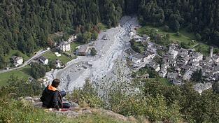Die Wanderwege hätten gesperrt werden müssen, heißt es in einem neuen Gutachten. (Archivbild) Die Wanderwege hätten gesperrt werden müssen, heißt es in einem neuen Gutachten. (Archivbild)