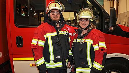 Eine einzigartige Konstellation: Christian und Melissa Woller sind nicht nur ein Ehe-, sondern auch ein Kommandantenpaar bei der Hagelstädter Wehr.