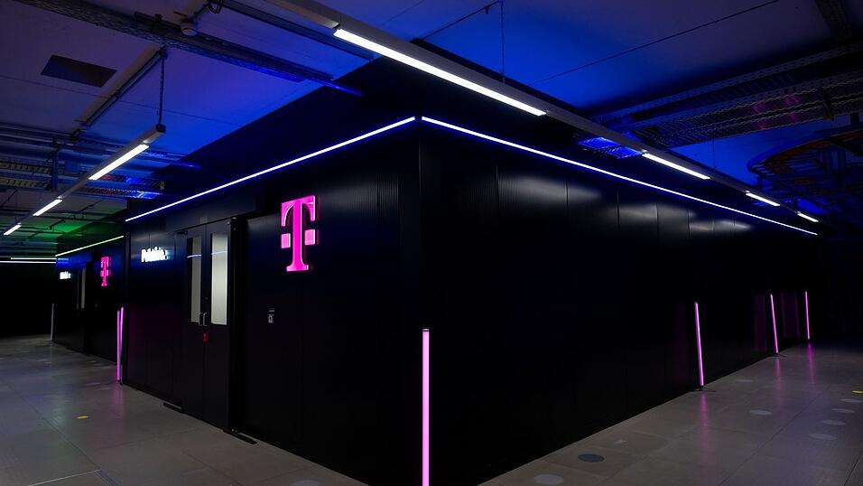 Die Telekom hat ihre KI-Fabrik in M&uuml;nchen in Betrieb genommen.