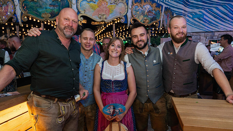 Die Partybilder vom Freitag, 18. August 2023, aus dem Festzelt Wenisch. Die Partybilder vom Freitag, 18. August 2023, aus dem Festzelt Wenisch.