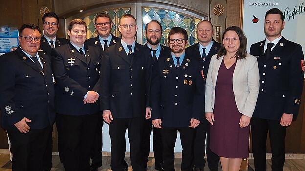 Die neu gew&auml;hlte Vorstandschaft der Freiwilligen Feuerwehr Mamming.