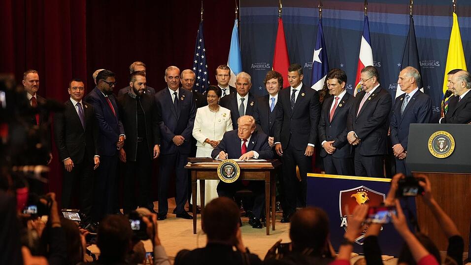 Laut Trump steht die sozialistische Regierung Kubas kurz vor dem Scheitern.