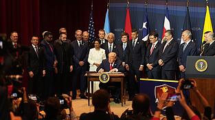 Laut Trump steht die sozialistische Regierung Kubas kurz vor dem Scheitern.