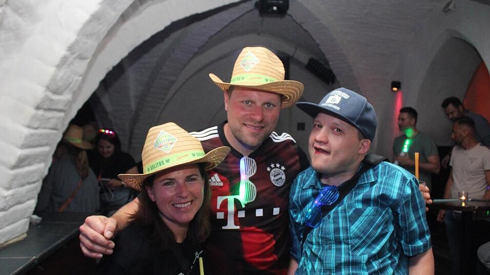 Das sind die schönsten Bilder von der Malle-Party im Trixi Schneider in Landshut.