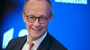 Friedrich Merz ist zu Gast bei der CSU im Kloster Seeon. Friedrich Merz ist zu Gast bei der CSU im Kloster Seeon.