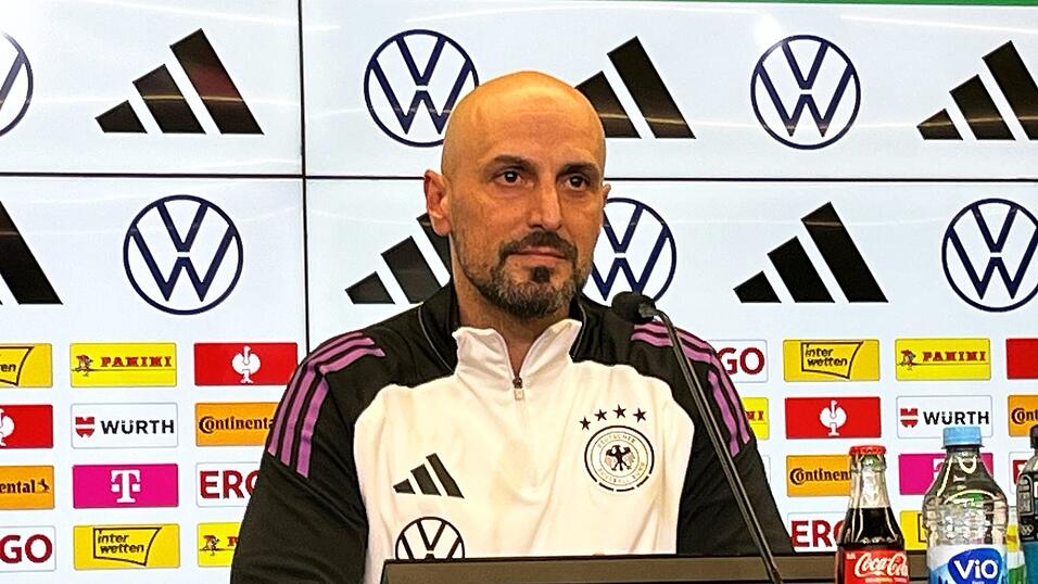 Freut sich auf die entscheidenden Spiele auf dem Weg zur EM: U21-Coach Antonio Di Salvo. (Archivbild) Freut sich auf die entscheidenden Spiele auf dem Weg zur EM: U21-Coach Antonio Di Salvo. (Archivbild)