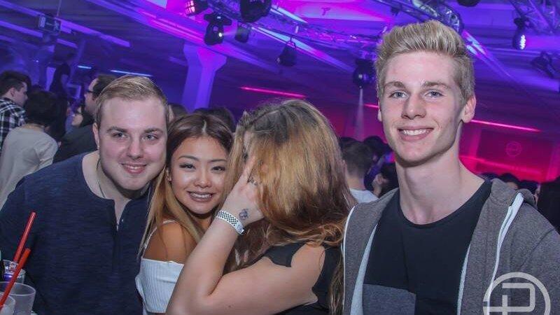 Gleich bei der Eröffnung platzte die neue Diskothek Peggy P. aus allen Nähten. Gleich bei der Eröffnung platzte die neue Diskothek Peggy P. aus allen Nähten.