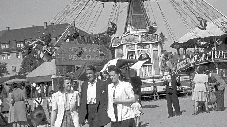Bummel &uuml;ber den Festplatz 1949.