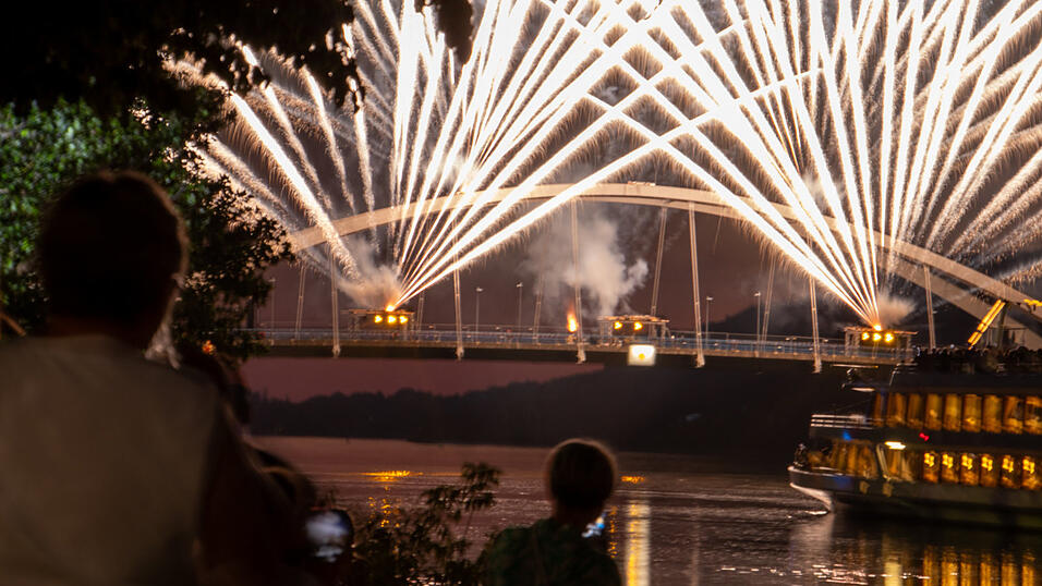 'Donau in Flammen' fand heuer zum 20. Mal in Vilshofen statt.