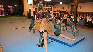 Die TV-M&auml;dels zeigen ihr K&ouml;nnen.