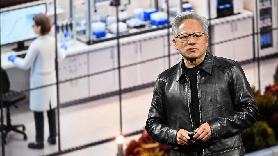 Nvidia-Chef Jensen Wang sieht Europa nicht auf der KI-Verliererstraße. Nvidia-Chef Jensen Wang sieht Europa nicht auf der KI-Verliererstraße.