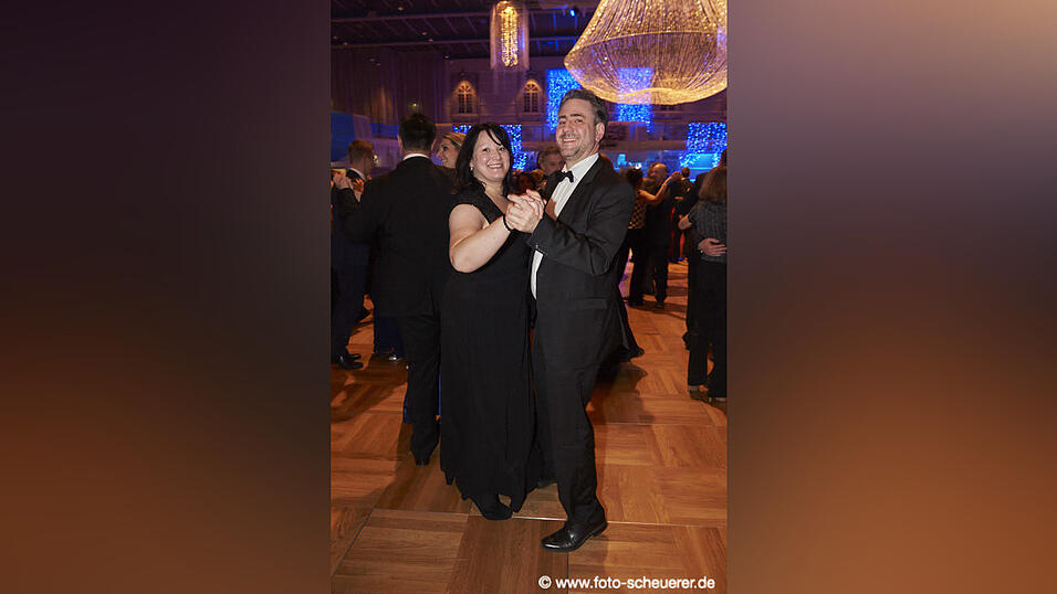 Feiern k&ouml;nnen sie, die Wirtschaftsjunioren - hier ist der Beweis!