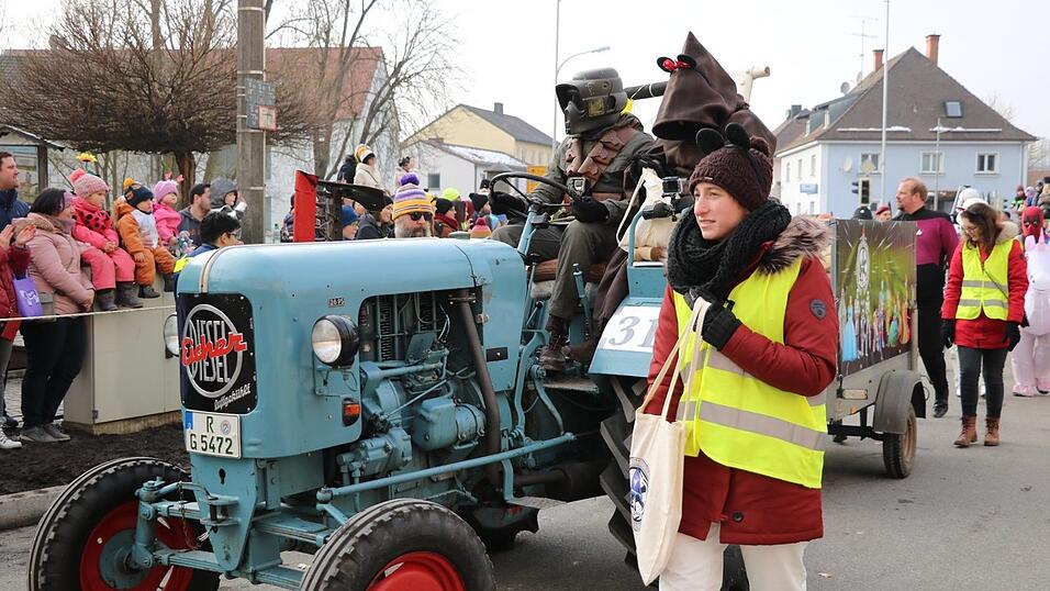 Beim Bogener Faschingsumzug war einiges geboten.
