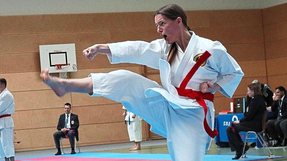 Mei&szlig;ner ist nicht nur Inhaberin der Praxis, sondern auch Kampfsportlerin und Crossfitterin. Sie wei&szlig; pers&ouml;nlich vom positiven Effekt von 'Neuroathletik' auf Sportler.