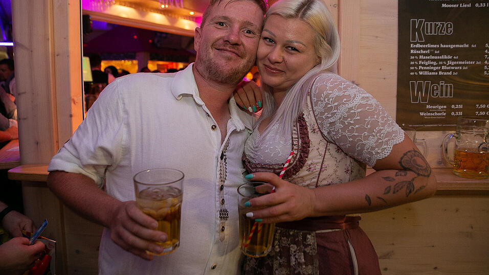 Die Partybilder von Freitag, 19. August 2022, aus dem Festzelt Reisinger.