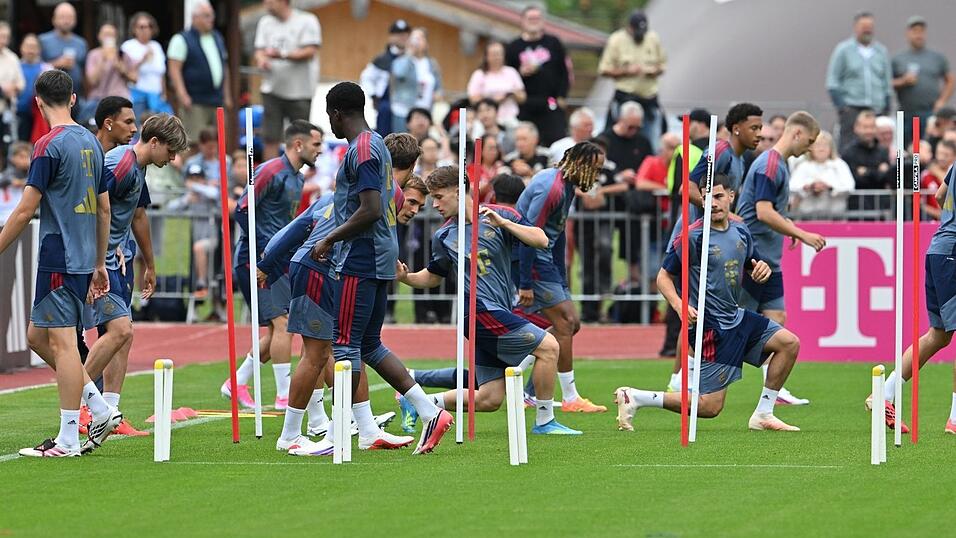 Der FC Bayern trainiert am Tegernsee.