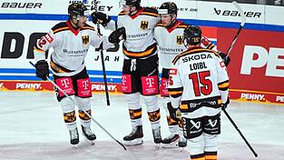 Der Deutsche Eishockey-Bund richtet sein Heim-Turnier im kommenden Jahr in Düsseldorf aus. Der Deutsche Eishockey-Bund richtet sein Heim-Turnier im kommenden Jahr in Düsseldorf aus.