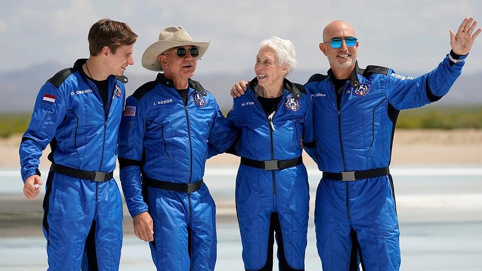 2021 flog Wally Funk mit Blue Origin ins Weltall und schrieb Geschichte. (Archivbild) 2021 flog Wally Funk mit Blue Origin ins Weltall und schrieb Geschichte. (Archivbild)