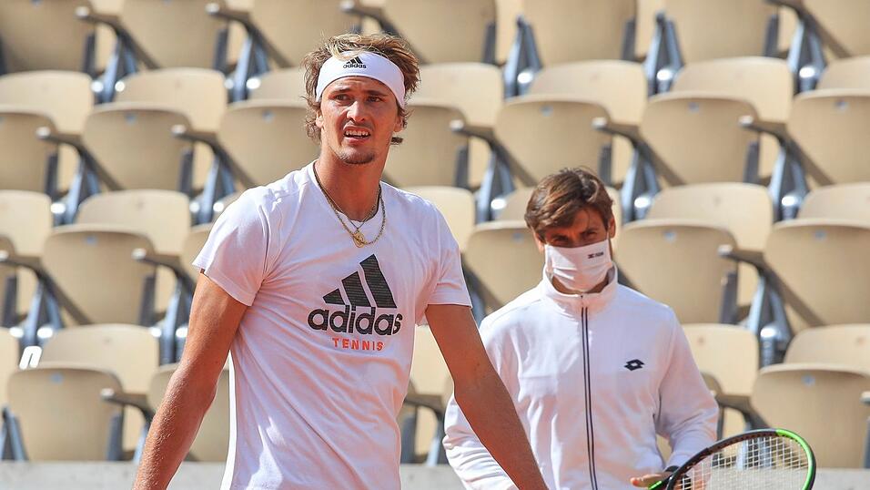 Gehen getrennte Wege: Alexander Zverev (vorne) und Trainer David Ferrer.